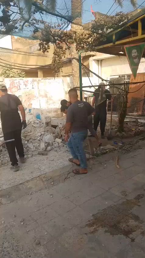 السلام عليكم يوجد لدينا كادر تفليش البيوت و قص الرباطات و قلع الراضي وتگشير الجذران كافه انواع التفليش با انسب السعار بغداد فقط ***********
