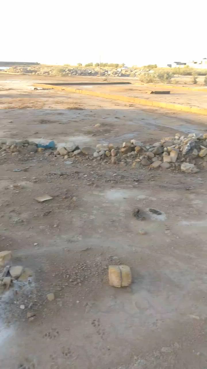 اسلام عليكم ورحمه الله وبركاته تحيه طيبه للجميع يوجد قطعه ارض  طابو زراعي للبيع في شاعوره قرب المستوصف  السعر 15بيها مجال ***********
