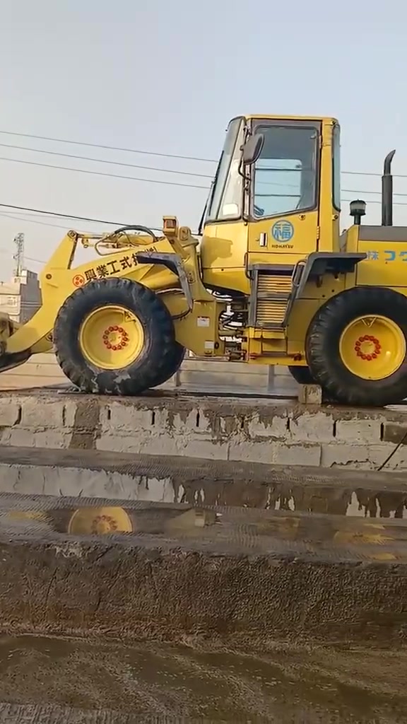 شفل كوماتسو حجم 100
مكينه 6
مكاني بغداد الدوره
***********
بسعر مناسب جداً
