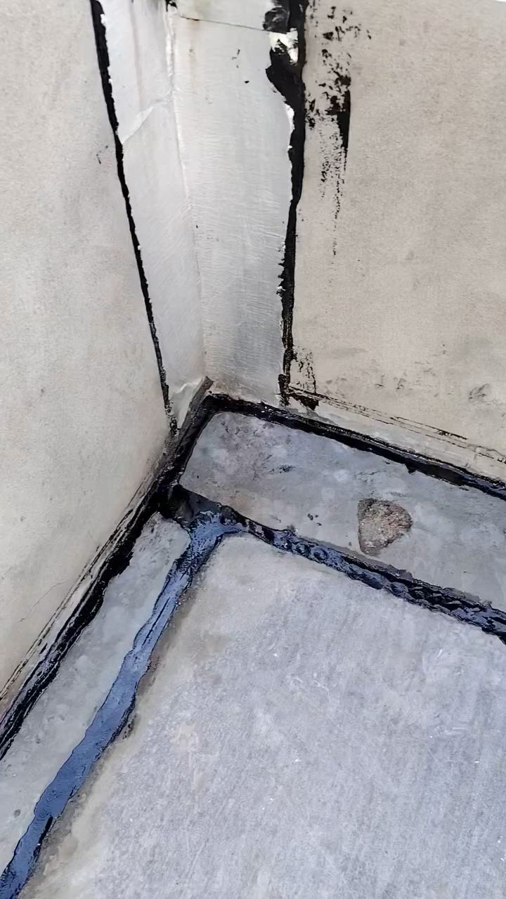الحمدلله احد اعمالي  في خانقين مجمع راسان ستي. عمل هشام لاشتايكر كافت العوازل متوفره. زفت. نايلون.   فوم.    فلين.    اشتايكر.  ماستك.  كرسته وعمل مستعدون تجهيز كافت المنازل. والمباني الحكوميه كافه. تسليم مهندس فحص ماي ***********
