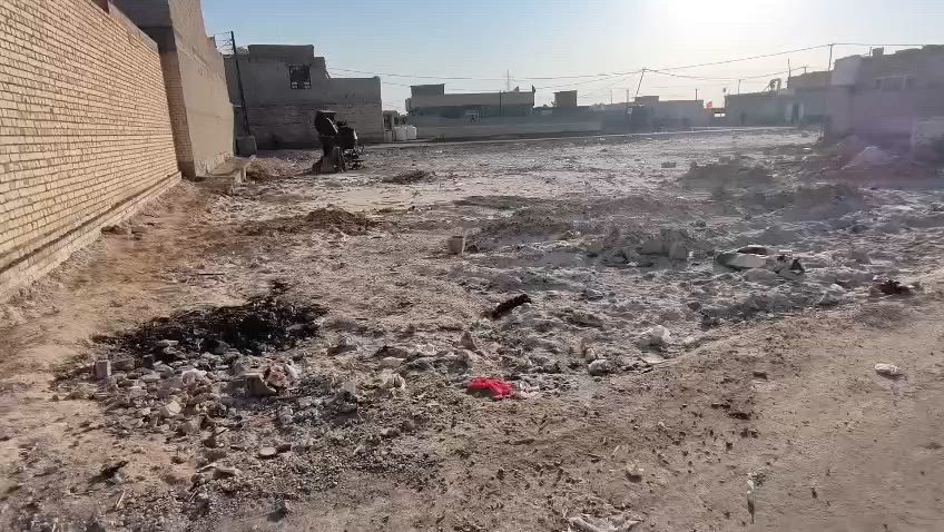 سلام عليكم قطعه 400متر اليريد نص هم نبيعله بلخط الثاني بنزله ابو علي ابو سكراب للاستفسار اكثر ***********الاثير
***********اسيا
السعر خاص
