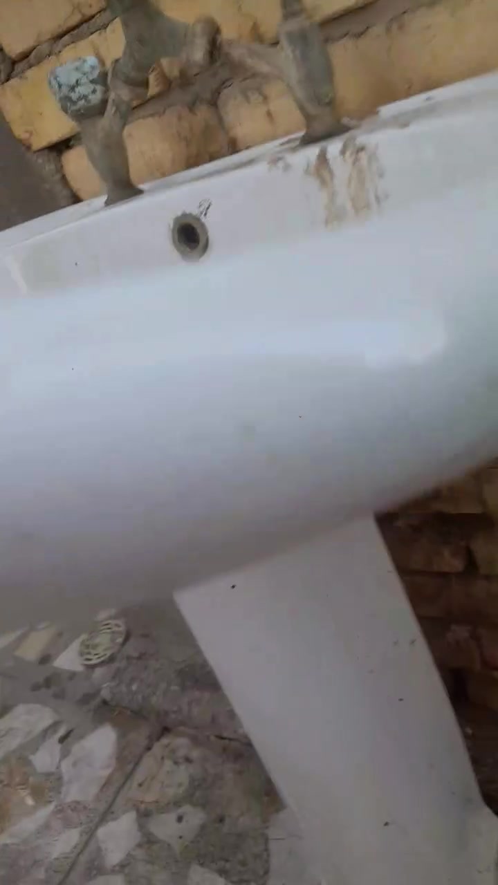 سلام عليكم مغسله ما بيه شي لا فطر لا كسر ما بيه شي بس غسله بدون خلاط مكاني رميثه ***********
