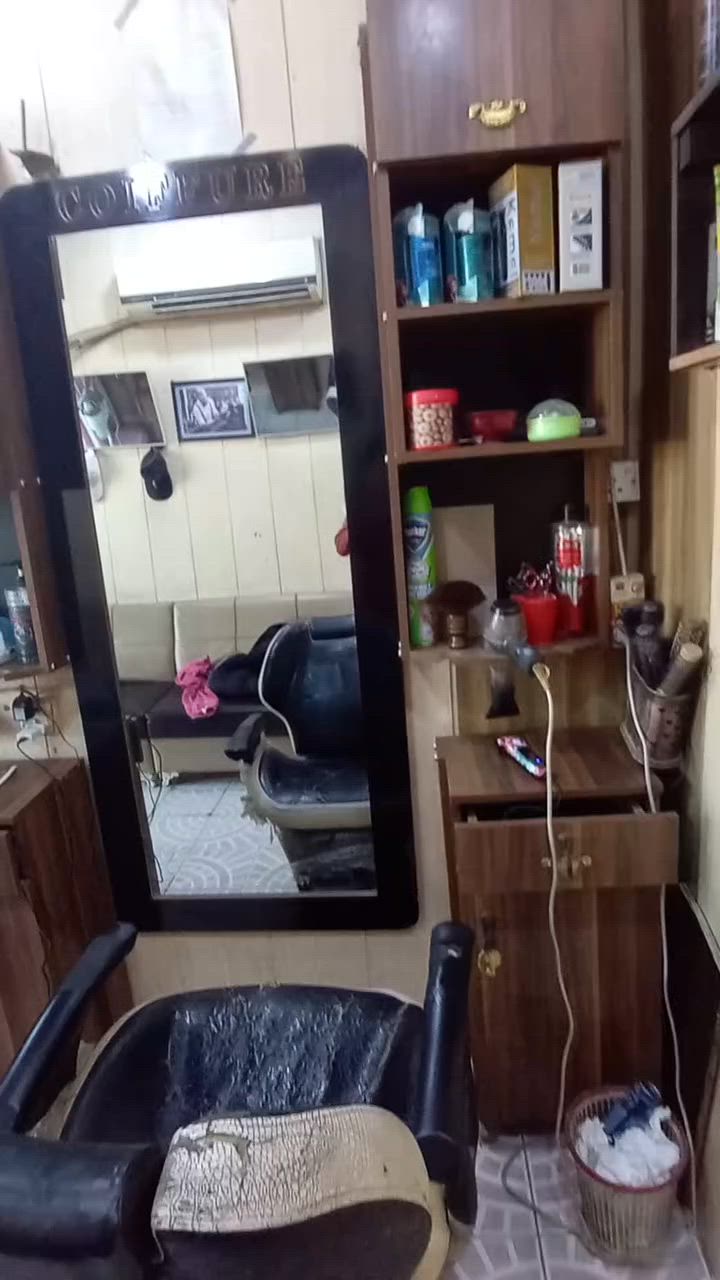 السلام عليكم 3 رفوف 3 كومديات و2 مري فاترينه يعني سيت كامل مستعمل بس شرط أخو الجديد العنوان كربلاء طوريج للاستفسار والسعر خاص


**إذا كنت صاحب هذا الإعلان وتريد حذفه لأي سبب، رجاءا أرسل رسالة إلى الدعم الفني**