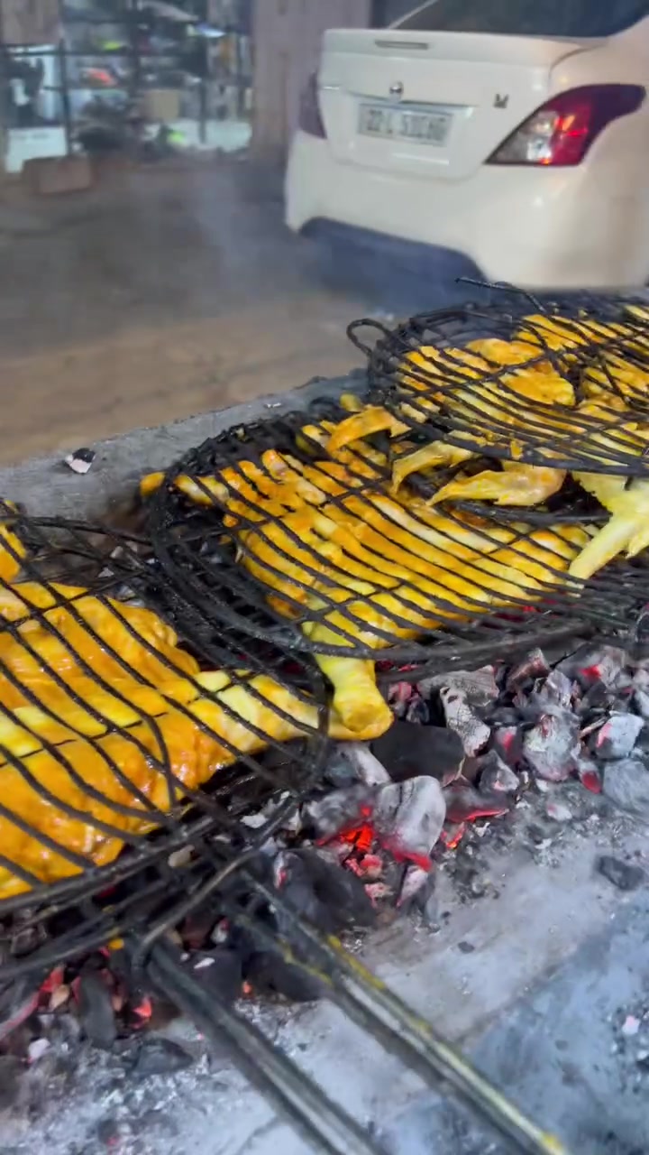 أجنحه ومشويات الحايچ
أجود أنواع المشاوي،الأجنحه والدجاج بنكهات عراقية أصيله🍗
دجاج كامله بـ12 الف تمن+خبز +مقبلات🔥
نص دجاج بـ6 آلاف تمن+خبز+مقبلات 🔥
نفر اجنحه بـ12 الف تمن+خبز+مقبلات🔥
نص اجنحه بـ6 تالاف تمن+خبز+مقبلات🔥
عنوان :شارع المستشفى مجاور ملعب الجمعيه 
توصيل: مجاني داخل قضاء المدائن 🛵🛵
رقم:***********🔥
