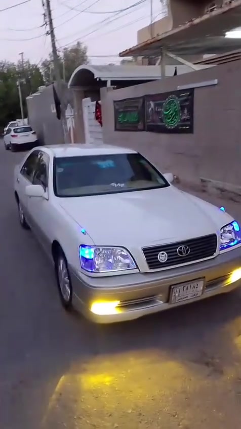 سلام عليكم تويوتا كروان 2003 كرستال اصل قرار 48 رقم كركوك مدفوع كمرك وضريبه باقي بس عل رقم سياره مكفوله  3 دكم كشنات جلد مكينه D4 الزغير كير ومكينه ستوني شادهن صار سبوع سياره جديده حيل  الشراي يتصل غير متواجد عل فيس الرقم ***********مكاني نجف
