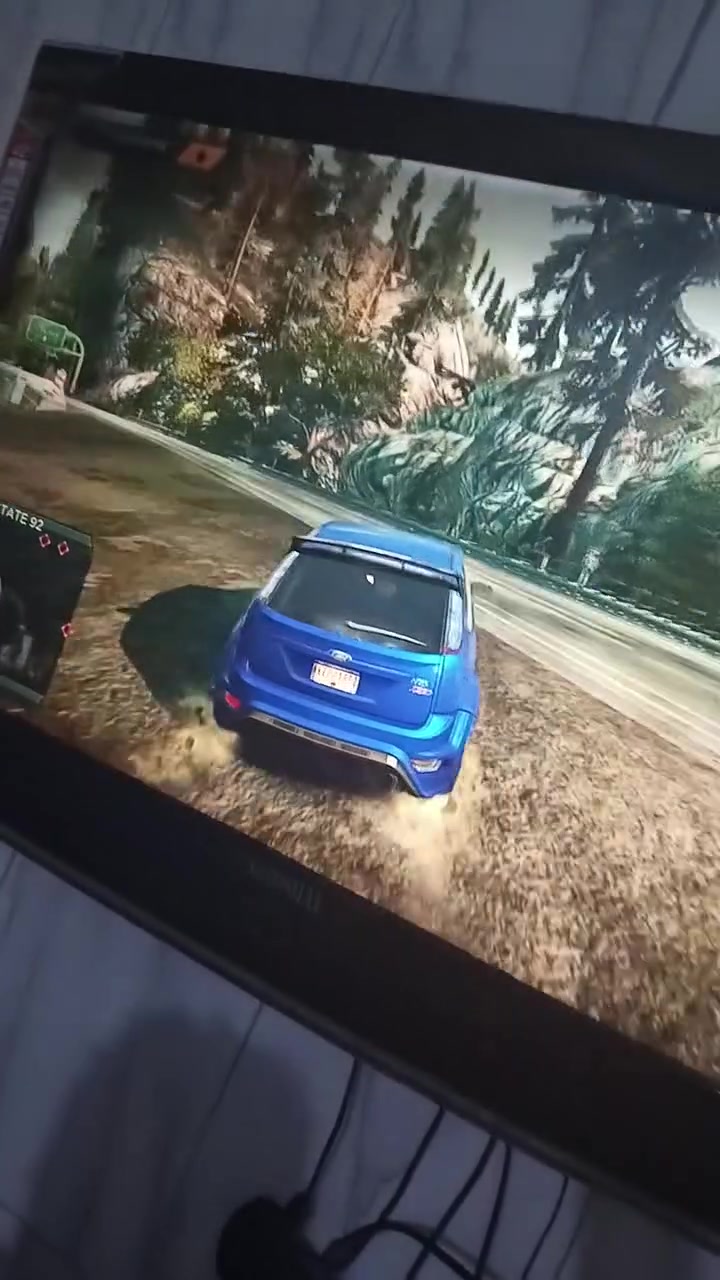 يالسلام عليكم اكس بوكس 360جهاز جديد مستخدم قليل كلش ويا هارد بي ٢٨ لعبه حديثه ويا ثنين يدات اصليات واير ليس كارتونته وغراض جديد بس شغل والعب سعرة ١٠٠ قفل المكان جميلة ***********

