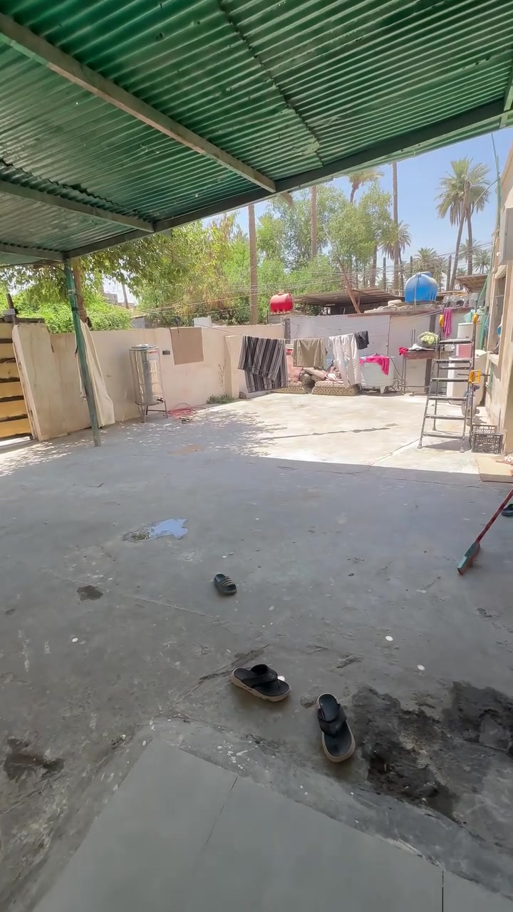 سلام عليكم بيت تجاوز للبيع مكانه بغداد الدوره ***********

