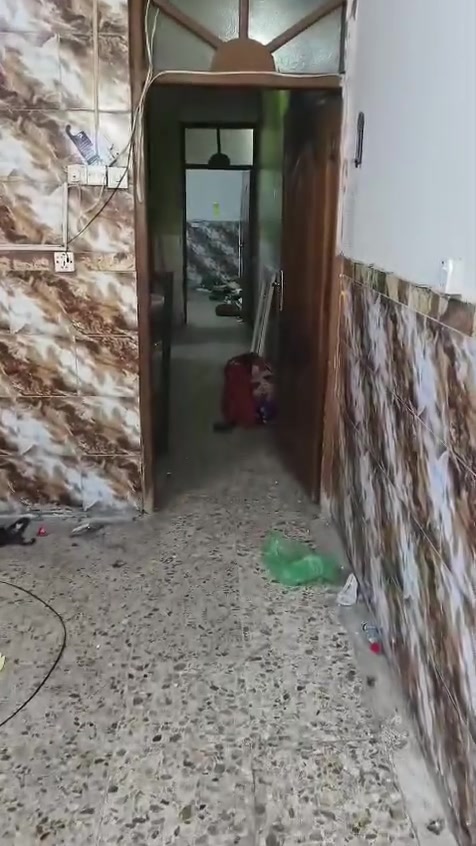 جبتلكم 💒بيت بدول دلاليه ولا دلال
مباشرتن صاحب بيت. اريد اعلم مكاتب
تلزم وليه علئ مئجر.    تفاصيل بيت 👇👇👇
يالله 🤲
الايجار. 60م.  نضيف

✅تفاصيل // استقبال. مطبخ خدمات 2غرف نوم.

يجاره 400قفل

✅العنوان // الشعب شارع عدن خلف. مطعم حجي عادل

رقم صاحب دار.  👇

***********واتساب 
***********فقط تصال
