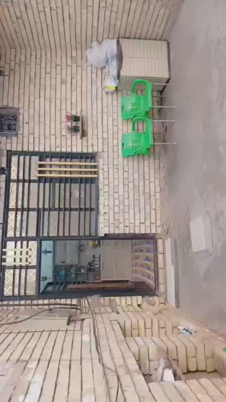 السلام عليكم للبيع بيت بلعرفيه المساحه 250 سند 25 بناء حديث لتواصل ‏‪***********‬‏
