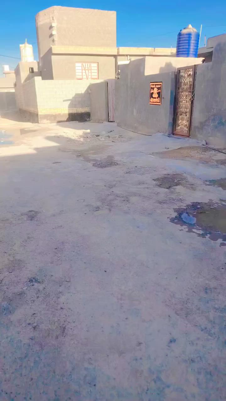 مكلف بالنشر
مشتمل للايجار بشارع العويسات قرب سيد جواد العناوي يحتوي على غرفه ومطبخ وصاله وصحيات خارجيه الصاله

للاستفسار الاتصال على الرقم التالي *********** بي وتساب
