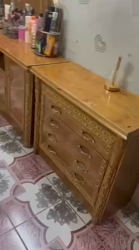 السلام عليكم غرفة صاج مع الزان وباقي التفاصيل معرضة بالفيديو السعر مليون وربع ١٢٥٠
***********
