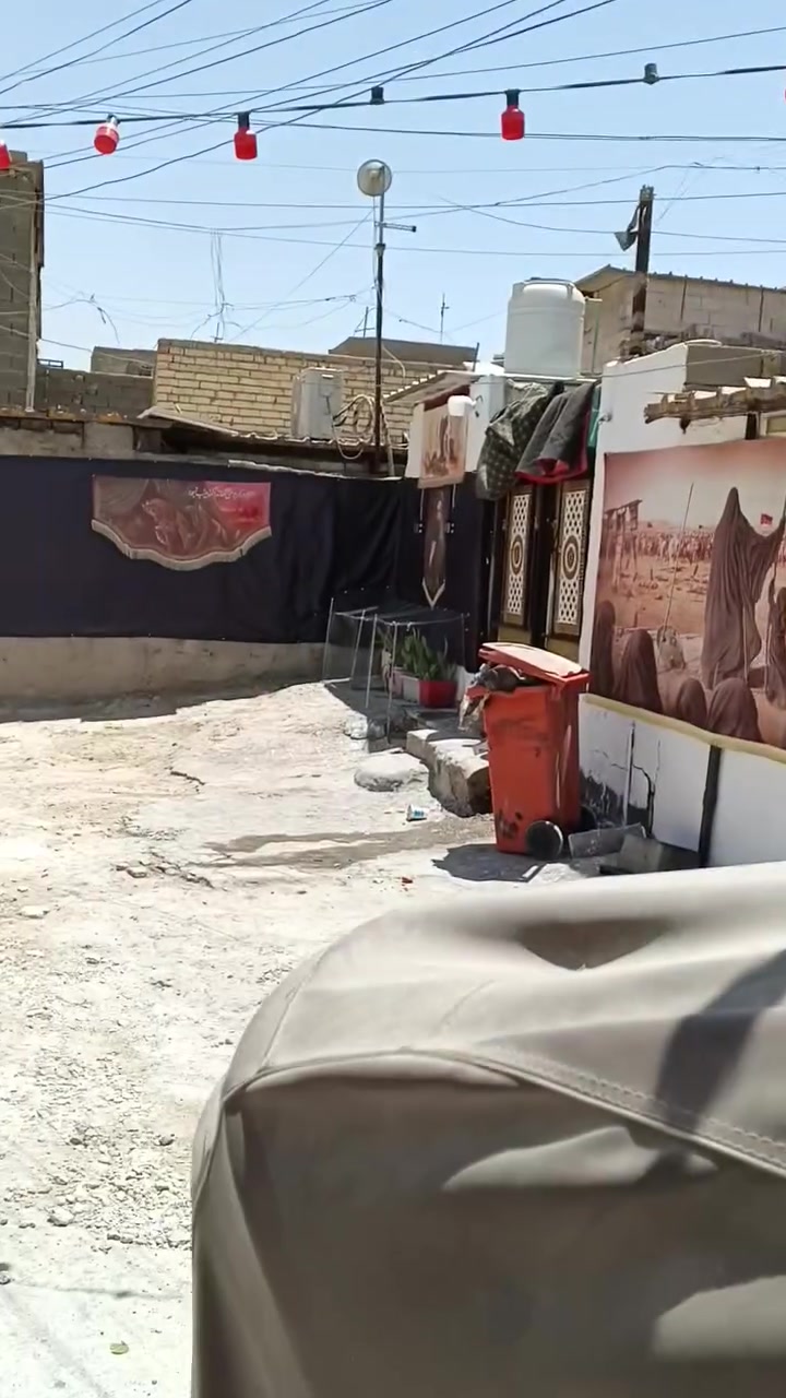 السلام عليكم بيت واقع حال مي و كهرباء خير من الله  مكان مدينه الصدر قطاع 60 بل صناعه  قرب جميلة مقابيل سوق الرضوي سعر 8 وبي مجال الهاتف ‏‪***********‬‏
