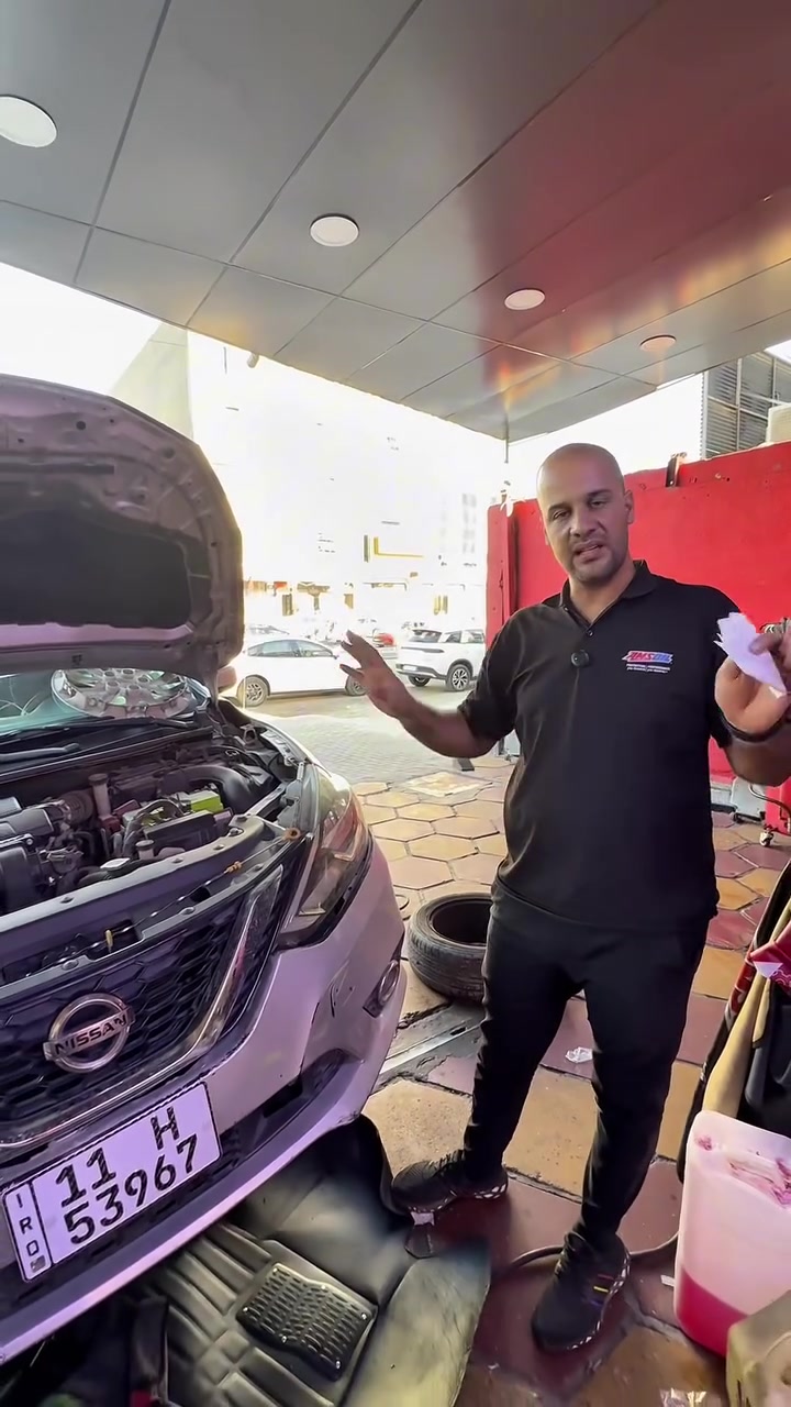 🛑 70 ألف كيلو تحت الضغط.. وشاهد بنفسك النتيجة! 🛑

هل تتخيل أن زيت كير (CVT) يمشيه صاحبه 70,000 كم وينزل بهذا الشكل؟ 🤔
في مركز الوضاح لزيوت السيارات، ما نعتمد إلا على الأرقام الحقيقية والتجارب الواقعية بعيداً عن الكلام النظري. السيارة دخلت الورشة بعد قطع مسافة 70 ألف كيلومتر باستخدام زيت امزويل (Amsoil) الأمريكي الفئة الخاصة بالـ CVT.
💪 النتيجة؟
رغم قسوة الظروف والمسافة الطويلة، الهيدروليك طلع بـ قوته، متانته، ولونه اللي يثبت لك جودة الحماية الحقيقية التي يوفرها الزيت للجير بوكس، بدون أي احتراق أو تلف يفقد الجير استجابته!
چاي تحافظ على عمر جير سيارتك؟
الفرق يبين ويصنع الفارق مع زيوت Amsoil العالمية الأصلية المتوفرة حصرياً عندنا.
معلومات التواصل والموقع:
📍 العنوان: بغداد - حي القاهرة - قرب جامعة الصادق - نزلة جسر البنوك باتجاه القاهرة.
📞 للإستفسار والحجز: ***********
