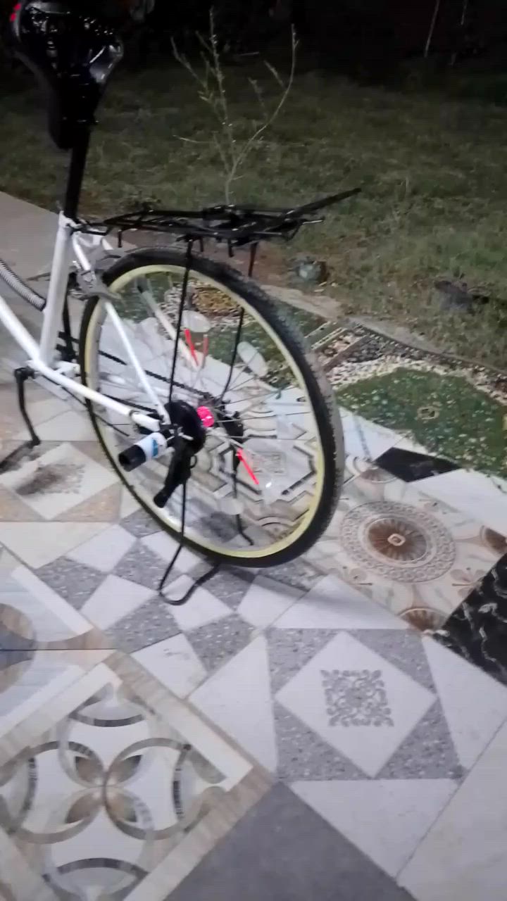 سلام عليكم شباب باسكل اللبيع فول نضافه كدام عينك اريده 06 وبي مجال هواي مكاني شاميه


**إذا كنت صاحب هذا الإعلان وتريد حذفه لأي سبب، رجاءا أرسل رسالة إلى الدعم الفني**