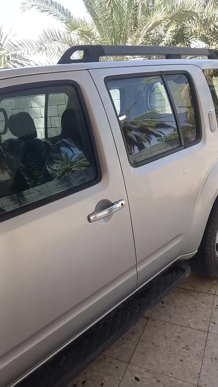 السلام عليكم نيسان باثفندر موديل 2008امريكي كلين بدون حادث بدون صبغ فقط دعاميه صبغ تبريد قطعتين تو ويل رقم بغداد رقم دولي هزة جديدة بااسمي سيارة جاهزة مابيها كل نقص فقط بيه جبنه مشط بيها نضوح السعر ٨٥ وبيها مجال مكان واسط العزيزيه موبايل  ***********
