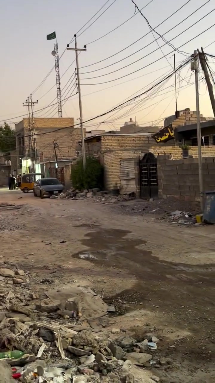 ‏سلام عليكم دار للبيع مساحة 170 مبني 95 والباقي 75 خلف البيت وعنوان مجمع فتك قرب مولدة حيدر خدمات ماي مجاري كهرباء إنترنت صنف البيت واقع حال سجل بالأمانة على التمليك سعر البيت 70 في مجال رقم الهاتف 
￼***********￼
￼
