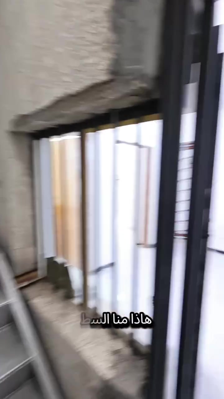 يتوفر مشتمل للايجار طابق أول سعر الايجار 550 ألف قفل
🔥🔥🔥
يحتوي على صاله و مطبخ و غرفتين نوم وصحيات 
🔥🌇🔥
وكراج سياره المشتمل معزول 
🌆🔥🌆
العنوان الغزاليه شارع البداله 
🔥🏙️🔥
الاستفسار ***********📞☎️
