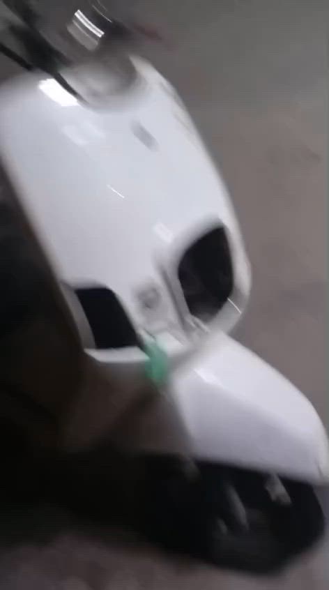 السلام عليكم هاي الدراجه بوليس للبيع كل شيء ما بيها غراضك كلها موجوده نقصها باتري اكعد وهذا رقمي‏‪***********‬‏
