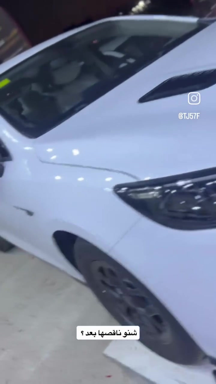 للبيع مااشيه ٤٠٠ كيلو فقط يعني بعدهي بريحه شركه 
سيل فايف
رقم االواتسااب
***********
