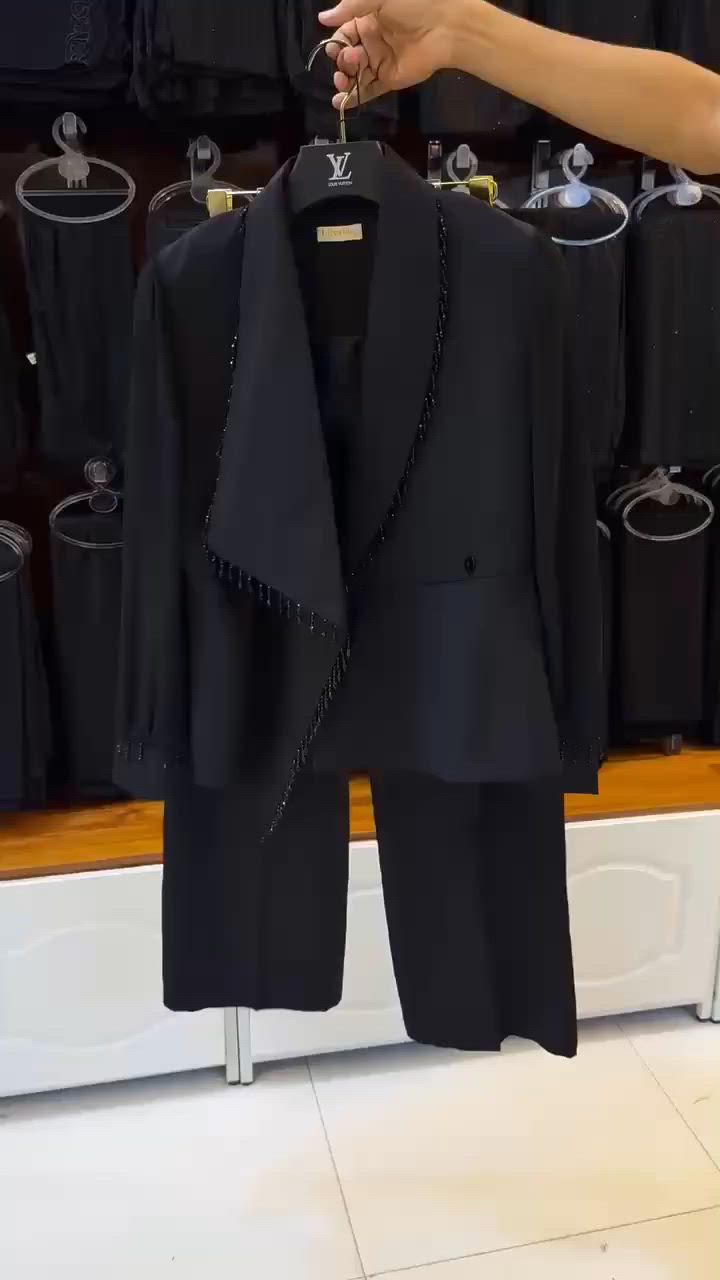 بنات عندي طقممم يجنننن اسود للمجالس كلش انيققق


**إذا كنت صاحب هذا الإعلان وتريد حذفه لأي سبب، رجاءا أرسل رسالة إلى الدعم الفني**