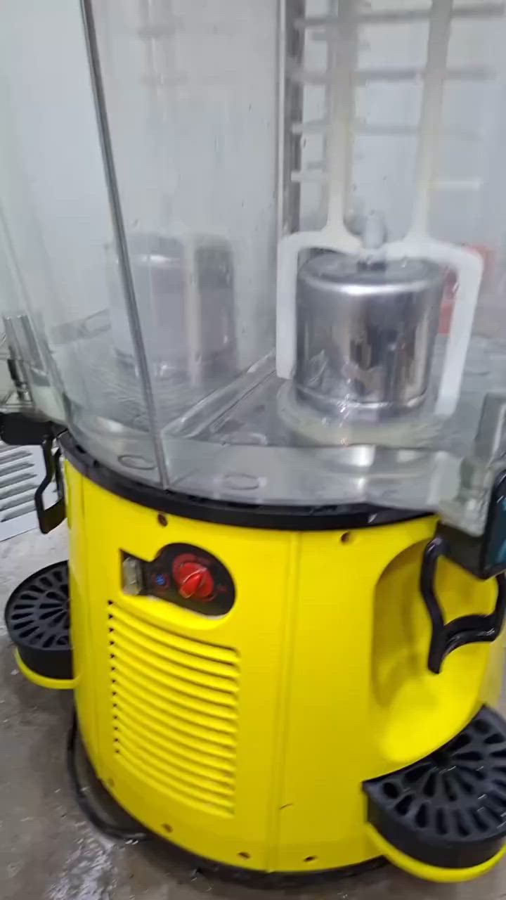 براد ثلاث أحواض كل حوض ١٥ لتر للعصير تركي شرط الشغل


**إذا كنت صاحب هذا الإعلان وتريد حذفه لأي سبب، رجاءا أرسل رسالة إلى الدعم الفني**
