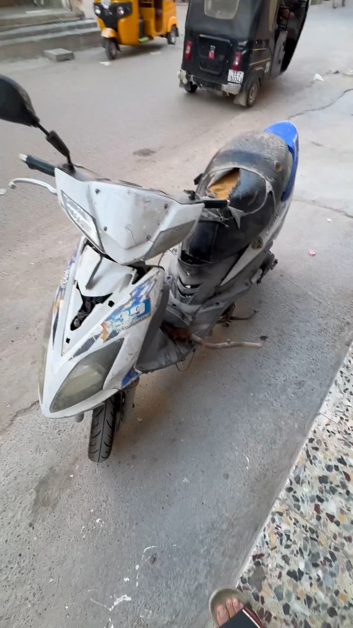 دراجه كوم حديد ابيع
العطل مالتها جواكيج وزنجيل

غراضها كامله ما بيها اي نقص

 مكاني  الخطيب زراعي 

لا يوجد توصيل


**إذا كنت صاحب هذا الإعلان وتريد حذفه لأي سبب، رجاءا أرسل رسالة إلى الدعم الفني**