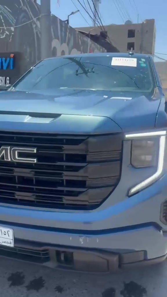 جمسي سيرا 2024 دخول جديد
🇺🇸 GMC Sierra🇺🇸

لون مميز أزرق بحري 

رقم بغداد (81819) 

عداد المسافه (عداد . 26.000mi)

محرك / TurboMax سعة 2.7 لتر: 4 أسطوانات توربو يولد قوة 310 حصان وعزم دوران قوي

كير تعليك أوتوماتيكي ذكي بـ 8 سرعات مخصص للمهام الشاقة.

المرغوب باب طويل بدي قصير 

كشن كهرباء 

رادار تحديد مسار 

Auto Stop

نضام الدفع 4WD) مع علبة تحويل Autotrac.

بصمه 

باب البدي كهرباء 

تشغيل عن بعد 

شاشه + كامره خلفيه

كار بلي بلوتوث  

منفذ طاقه بقوة 220V 

الحد الأقصى للسحب ( 9.500رطل )

الحدالاقصى للحمولة ( 2.240 رطل )

إضاءة LED مدمجة: تضيء زوايا الصندوق لسهولة تحميل الأغراض وتفريغها ليلاً 

هاند بريك كهرباء بصمه 

صور الحادث مرفقه مع الصور والسياره تعتبر كلين حادثه فقط دعاميه خلفيه 

كفاله لغود شواصي ايرباك 

بجم كبس على وضع الشركه

بصماته عدد 2بلاد 

السعر مناسب للجاد بل شراء الأتصال على رقم الهاتف 

☎️***********

⛔️ملاحظه نقل الملكية بدون جلب ظريبة من طرف المشتري تحويل مباشر
