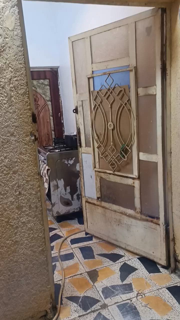 بيت زراعي حي الحسن خلف دائره البيطره 
للاستفسار الاتصال على هذا الرقم يوجد بيه واتساب 
***********
