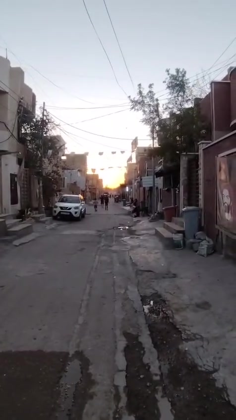 سلام عليكم بيت للبيع خمسين متر المساحه منطقه حي الزهراء فرع المختار ابو شيماء مقابيل الشيشان حي اور بنيان جديد السعر 53 وبي مجال الشراي يتصل على الرقم ***********@
