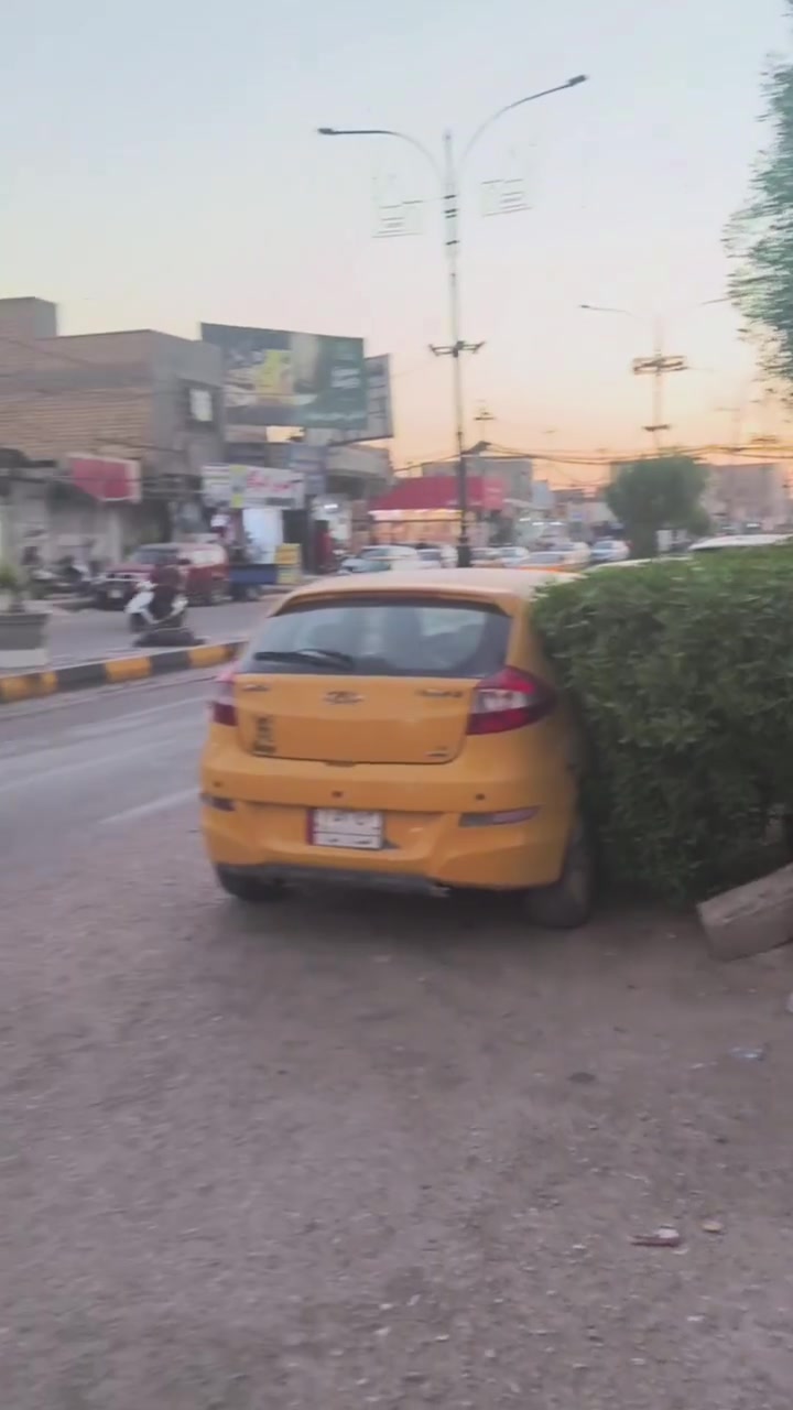 يالله
عقار للبيع موقع مميز  السعر مناسب جدا 

سنتر المدينة شارع المواكب مقابل جامع المصطفى داخل

 الفرع 

مدارس سوك كلها بصفك متحتاج سياره 🚙

المساحة ٢٩٤م 

الواجهة ١٥م

بناء قديم

يحتوي على 

٤غرف نوم - صالة - استقبال - مشتمل كبير في الطابق الثاني 

ومطبخ - وكراج وحديقة   

 *********** واتساب
