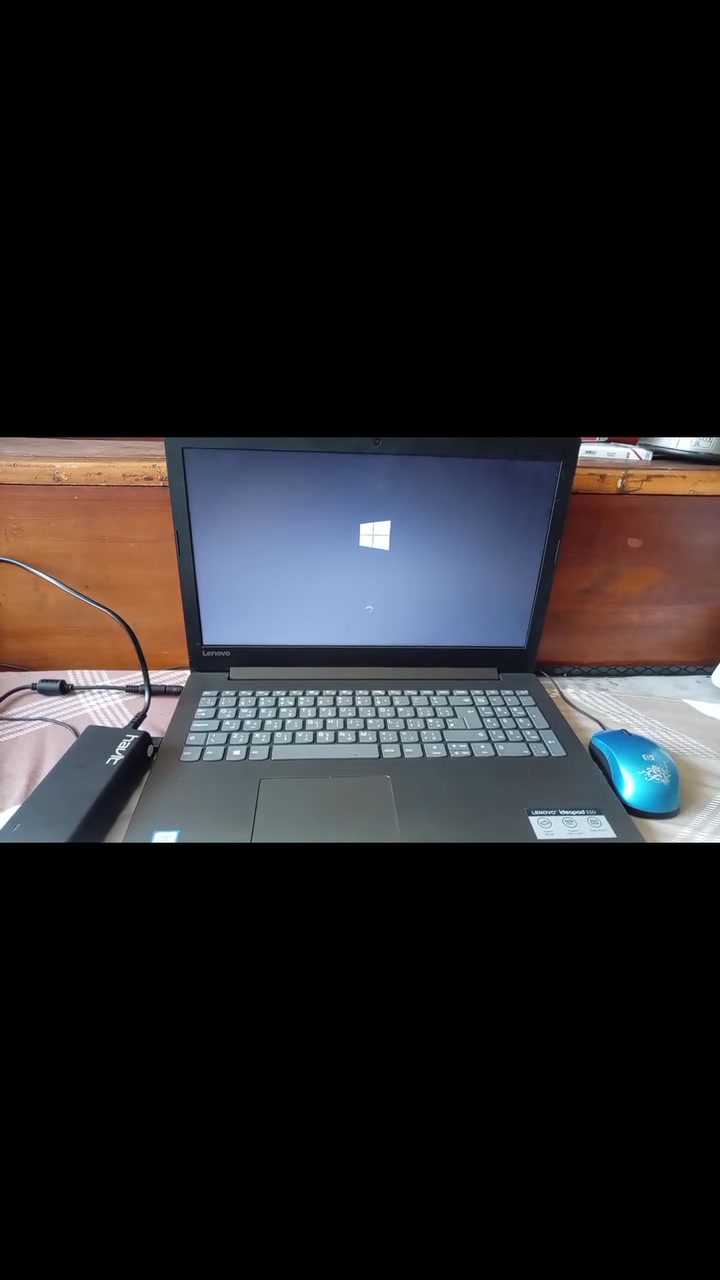 لابتوب Lenovo
مواصفات الجهاز 💻
✅نوع الجهاز  Lenovo      
✅نوع المعالج core  i3 
✅الهارديسك  320 جيجا   سريع  
✅لون مميز وحلو 
✅رام 4 جيجا 
✅حجم الشاشه 15.6
✅بلوتوث وانترنت 
✅  يصلح الدراسه والأعمال الشخصيه والانترنت وملفات  ولبطاقات التوجيهي وطلاب الجامعات
✅نظيف   
✅ البطاريه ممتازه 
✅مع الجهاز الشاحن الاصلي سعر 200 هذا رقم***********
