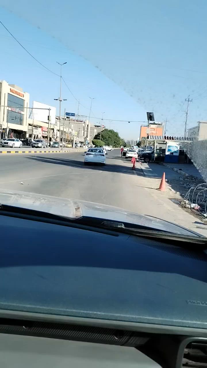 للبيع قطعة ارض مساحة 120م
وجه 5.80 نزال 20.75 
ثاني فرع بالعمل الشعبي مقابل ركن الكيك 
التواصل مع صاحب الارض مباشر للاستفسار *********** متوفر واتساب

