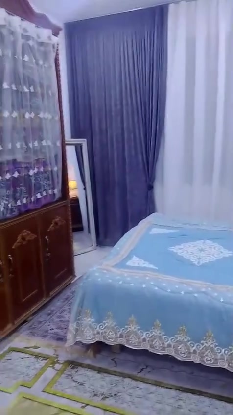 سلام عليكم غرفة نوم للبيع صاج عراقي جديدة ونظيفة جداً جداً مثل ما واضح بل مقطع السعر خاص أو الاتصال بل رقم ‏‪***********‬‏ واتساب رصيد
