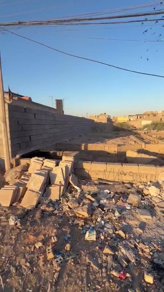 سلام عليكم يوجد قطعت ارض في منطقت الزعفرانيه..شارع معمل الغاز خلف الملعب..زراعي حي رحمه خلف سياج الامن الوطني صنف عقد الكاع 117  المنطقة كامله خدماته مي وكهرباء الاستفسار ***********
