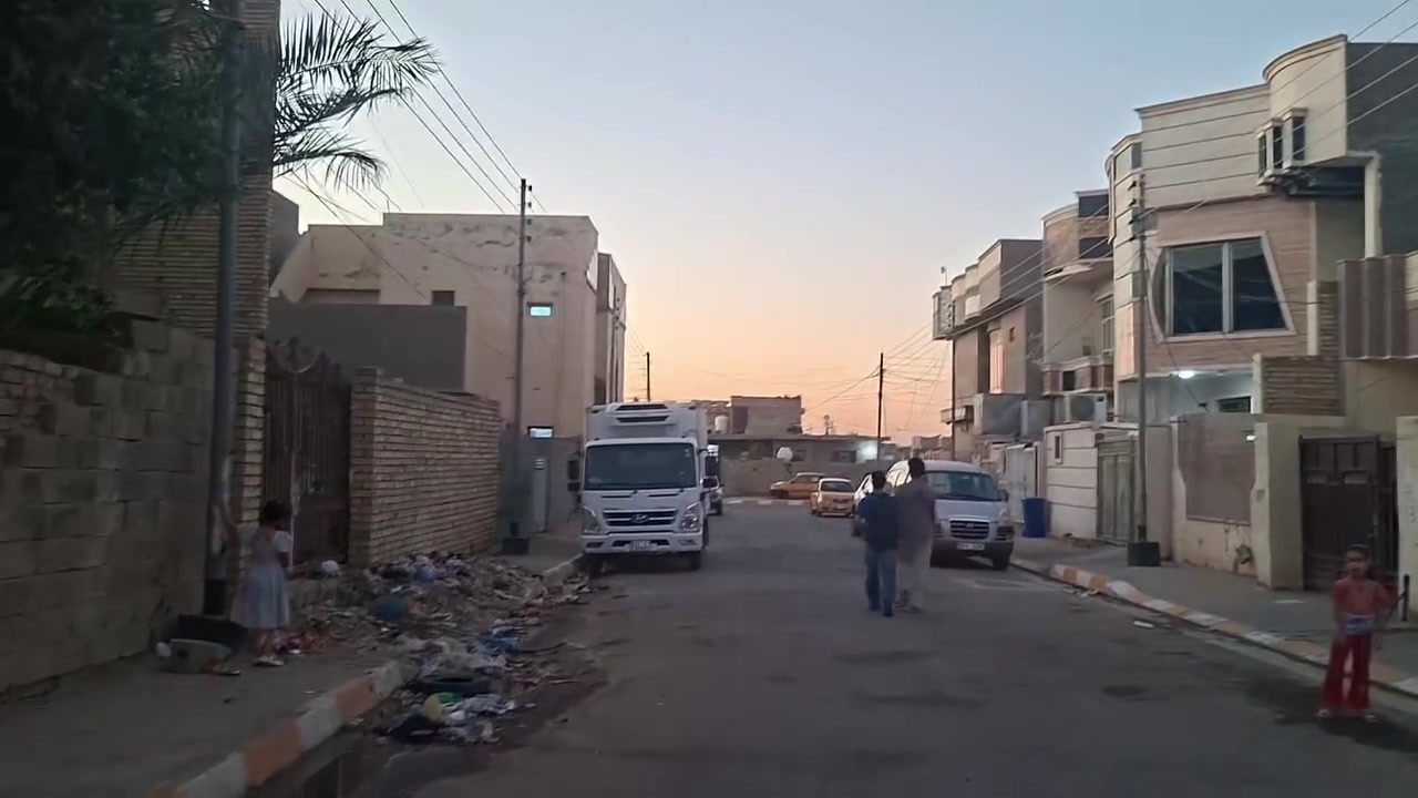 ((بسم الله الرحمن الرحيم))
🏡 🏘 🏚
🏭 🏨 

دار  # للبيع # 
الفلوجة#الشهداء #خلف شارع علي النجيه 
️🟡مساحة ٣١٢م متر واجه ١٢ونص نزال ٢٥
[ ] شارع ١٢#تبليط وخدمات كامله
🔵طابقين بناء ٢٠١٢
⚪️الطابق الأول استقبال وصاله ومطبخ 
وغرفتين نوم حمام داخلي وخارجي مع حديقه كبيره
الطابق الثاني  غرفتين نوم مع حمامات
البيت من الداخل جاهز نقص فقط الواجه
💲 السعر ٢٥٠ مليون قابل للتفاوض
🔴 نوع العقار طابو صرف سند 
🟡باسم شخص واحد
[  ] البيت يرهم مراوس بالجغيفي الأولى أو العسكري 

للاستفسار : مراجعة 🏖 مكتب المدائن 🏖قرب مجمع الشفاء 

📱📲 للاتصال : عبدالله الكبيسي
***********
***********
عمر الحلبوسي
***********
***********
─── 

اسعار العقارات المعلنة في مكتبنا تُحدد من قبل البائع صاحب العقار وليس المكتب والسعر قابل للتفاوض بين البائع والمشتري📝📌 

اذا عندك عقار تريد تعرضه للبيع او تريد تشتري عقار
فقط ارسال المعلومات على الواتساب او الاتصال على هواتف المكتب
