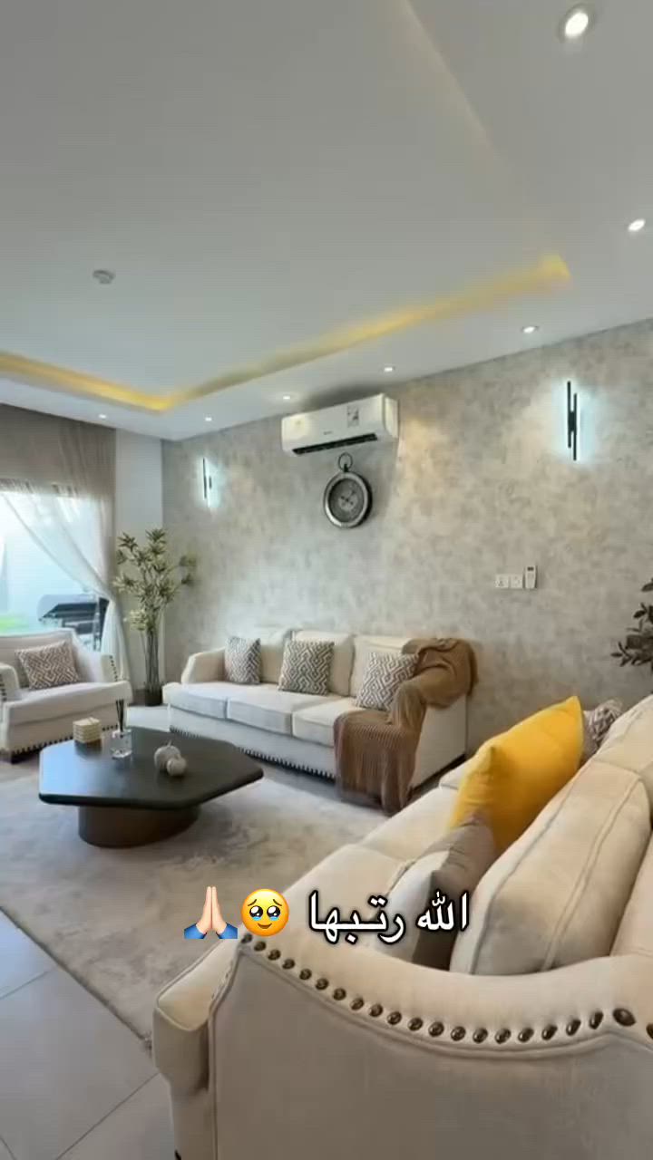 🏡 **اللؤلؤة - وجهتك السكنية في كربلاء!** 🏡✨
📞***********
استمتع بامتلاك وحدتك السكنية في مجمع اللؤلؤة بمساحات 200 متر!

🔌 **خدمات متكاملة:** 
- كهرباء على مدار اليوم
- مياه
- نظام منازل ذكي (سمارت هوم)
- تأسيس أنابيب الغاز
- أمن متكامل مع كاميرات مراقبة

🌳 **مميزات إضافية:**
- مساحات خضراء واسعة
- مدارس دولية
- هايبر ماركت
- منطقة تجارية متنوعة

🚚 **تسليم مباشر!** 
- تسليم فوري
- تسليم بعد 4 أشهر
- تسليم بعد سنة 

اجعل عائلتك تعيش في أمان وراحة في مجمع اللؤلؤة! 🌟
للاستفسار اكثر 
***********
