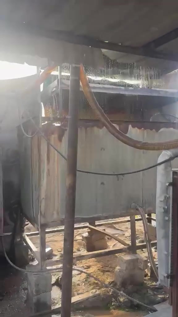 موقع لبيع ناصريه كشمره سجن لصلاحي مكاين ثنين وحده 13 وحده شتاير مجاز جازته 200 كيفي مامطلوب اي شي لا كهرباء ولا ضريبه مصفر اي شي حمل لمولد 850 وقابل لزياد تصال على هاذه رقم ***********
