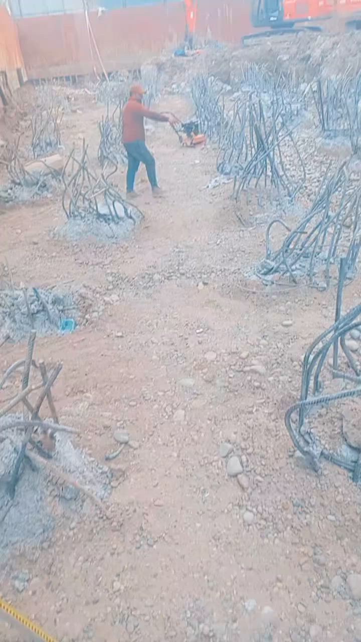 سلام عليكم مستعدين تكسير ركائز والحفر جفر ورفع انقاذ ولهدم البنايات ‏‪***********‬‏

