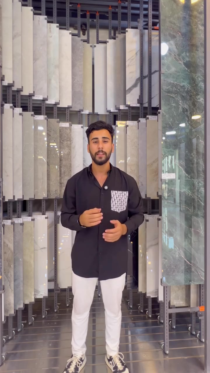 شركة بشائر السعادة فرع التاجيات قرب مجمع ابن فرناس للمرمر والبورسلان والسيراميك
نحن لا نوفر مجرد بورسلان، بل نضع بين يديك الأساس المتين والجمال الذي يليق بتطلعاتك.
- تنوع استثنائي: تشكيلة واسعة تناسب جميع الأذواق من المودرن الصريح إلى الكلاسيكي الهادئ.
- مقاسات مثالية: توفير قياسات متنوعة الذي يقلل الفواصل ويمنحك مظهراً انسيابياً متصلاً.
- جودة عالمية: خامات مختارة بعناية لتضمن لك الجمال المستدام والقوة الفائقة.
[***********]
[***********1
