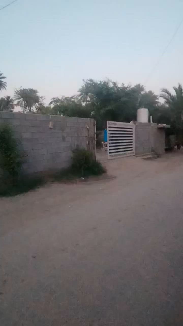 للبيع دار مساحه ٧٥٠ متر طابو زراعي سند ٢٥ إقرار محكمه كربلاء قضاء الحسينيه كافه الخدمات ماء كهرباء تبليط *********** واتساب أو اتصال
