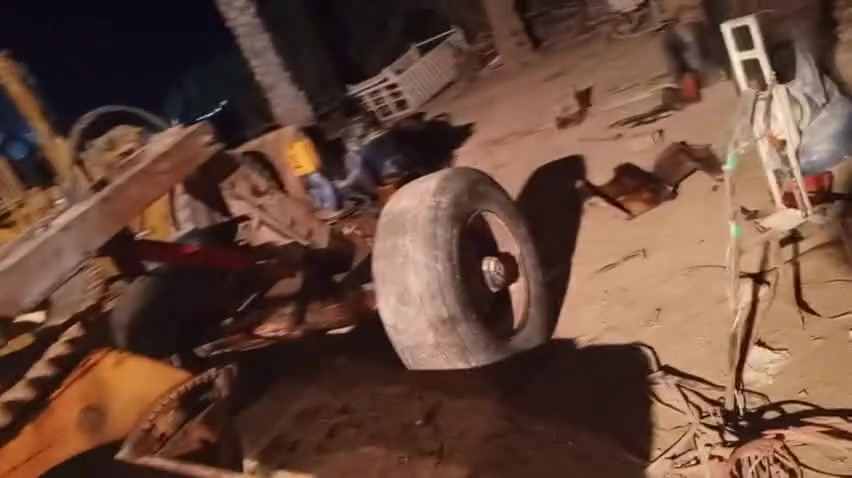 شفره كريدر محوره مدلان يشتغل جميع التجاهات يمنه واليسره والقلاب وتكدر تشتغل بيه ساقيات ***********

