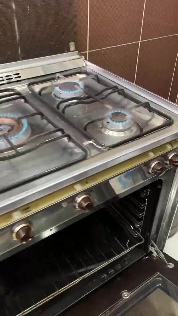 للبيع العنوان الوزيرية خلف مسرح الطليعة التواصل على الرقم ***********
