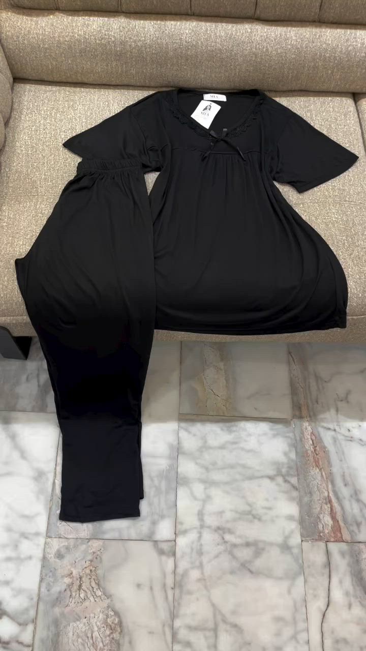 تراك خامة فانيلة قطني بارد 🖤
يلبس من وزن 50 لحد وزن 90
سعر 13 الف 🔥

#ملابس #محرم #ملابس_نسائيه #اكسبلور #ملابس_تركية


**إذا كنت صاحب هذا الإعلان وتريد حذفه لأي سبب، رجاءا أرسل رسالة إلى الدعم الفني**