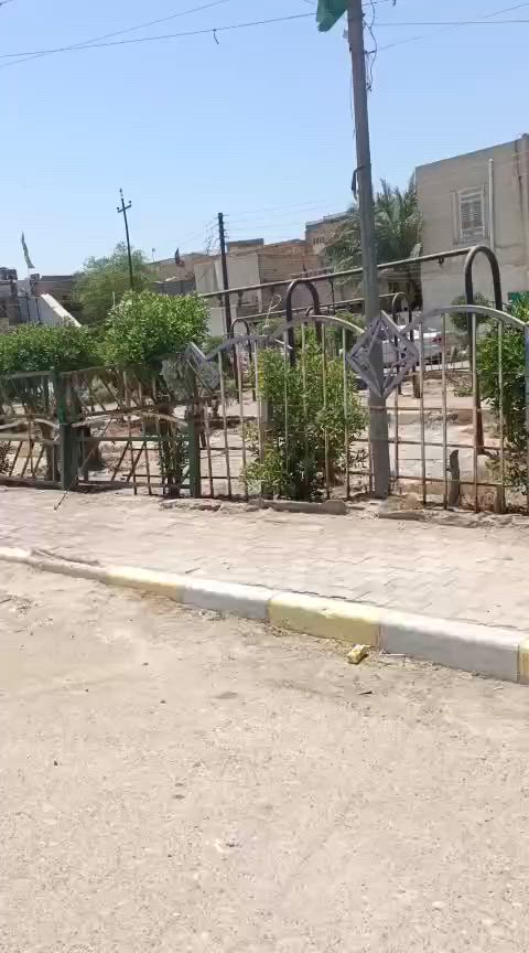 بيت للبيع مساحة ٢٠٠ متر مقسوم اثنين مؤجر ٣٥٠ مقابل ساحة حديقة بداية حي الحسين الجديد قرب السايدين منطقة هادئة جاهز للسكن وسعر مناسب ١١٠ وبيه مجال قليل للشراي
للاستفسار اتصل بالرقم ***********
