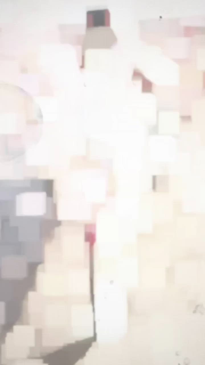 سلام عليكم ستوته لبيع رقم اسود مكاني دوانيه غماس واحد 700وبيه مجال حك جيه ***********
