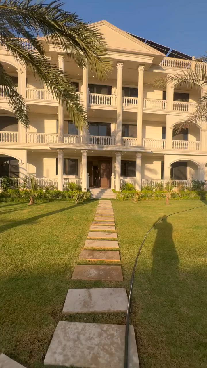 إلى عشاق الفخامه 🚪 فن الخشب ليس للجميع بل لأصحاب الذوق الرفيع.. ♥️💚🤩🙏
 معمل نجارة (( ابوماجد )
الاتصال بالرقم ***********. او زيارة المعمل / العنوان /
النجف الاشرف / حـــي المكرمة / مكتب الرشيد / مقابل السوق المسقف #
