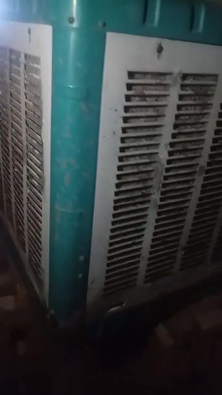 السلام عليكم مبردات ثنين لبيع ونظيفات وشغالات سرعتين ***********
