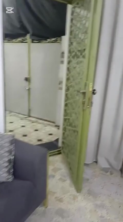 السلام عليكم بيت للبيع شارع ٢٠ مساحة ١٠٠ مربع زراعي منطقة تبليط ركن *********** للتواصل
