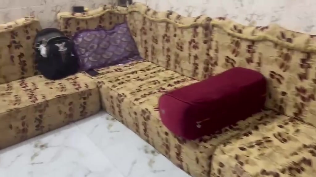 اللبيع مكاني فلوجه  شارع اربعين كلمن مكتوب سعره بس طباخ 150وبي مجال ***********وبي وتساب
قرفه 750وكنتور125وجلسه عربيه 125
