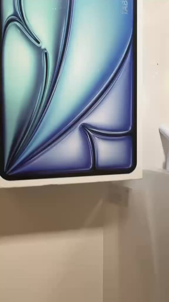 سلام عليكم
ايباد للبيع جداً نضيف وياأتي معاه 

أغراض مثل الكيبورد ولماوس ولقلم ولزكه جديد  وينزل 

جميع البرامج السعر 175

للتواصل على الرقم )***********)
